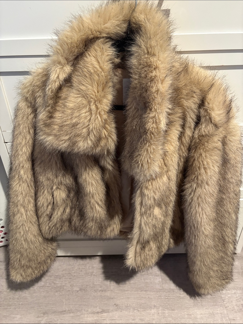 Faux Fur Cropped Jacket in Light Brown
